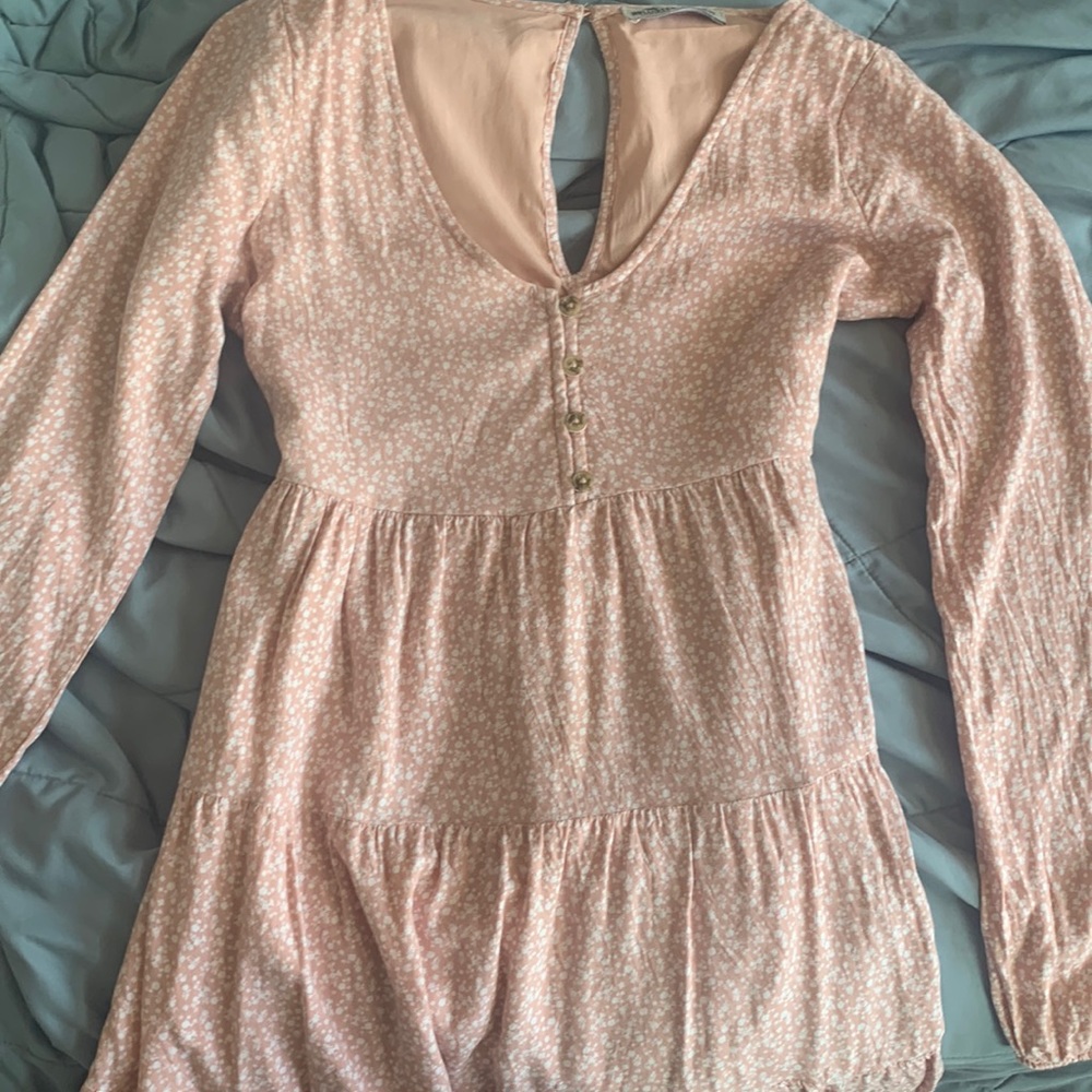 Long sleeve pink dress